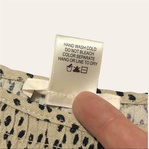 NWOT Urban Romantics Blouse - Picture 6 of 7